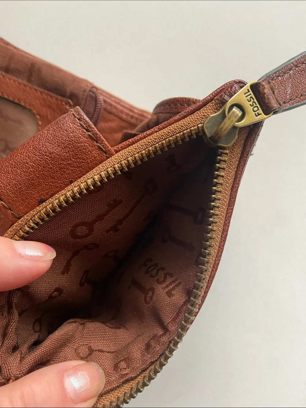 Fossil Brown Leather Compact Zip Wallet with Brass Plate 5 x 4.5”